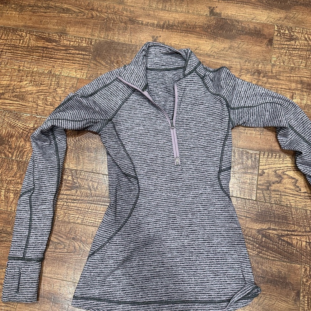Lululemon running quarter zip - Size 2